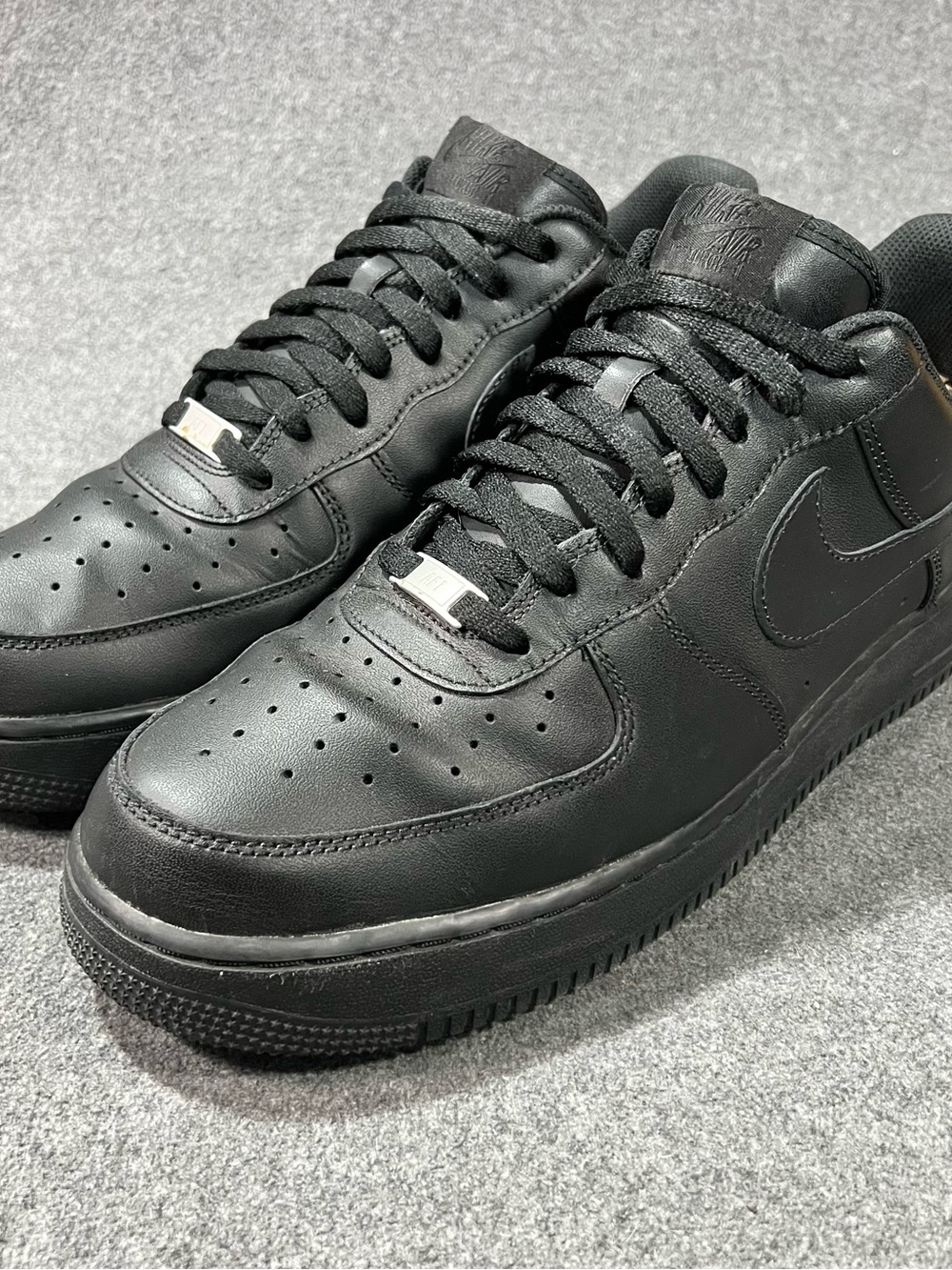 Nike Air Force 1 Low '07 Triple Black Men’s Size 13 Shoes Sneakers CW2288-001